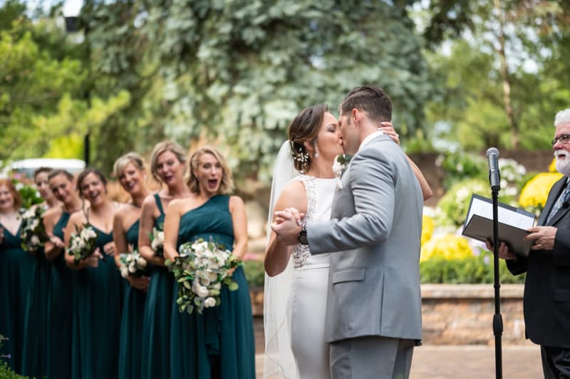 Ceremony at Ravenwood in Victor, NY | Rochester Wedding Photography