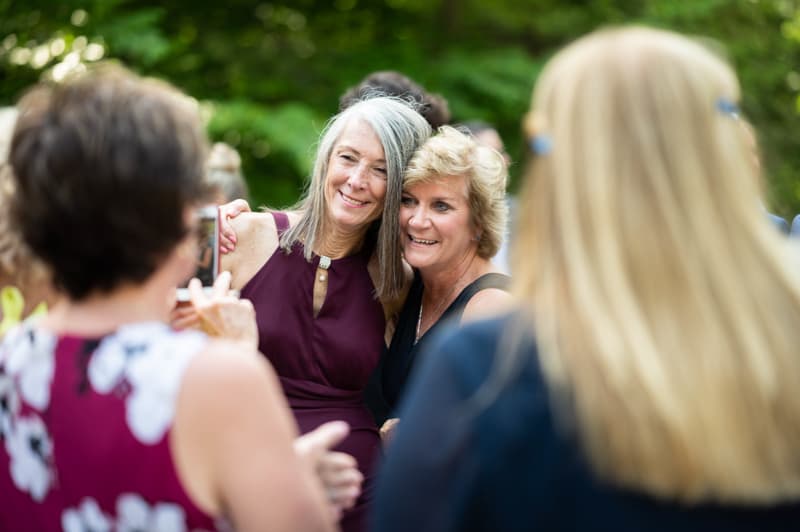 Guests at Shadow Hill in Webster, NY | Rochester Wedding Photography