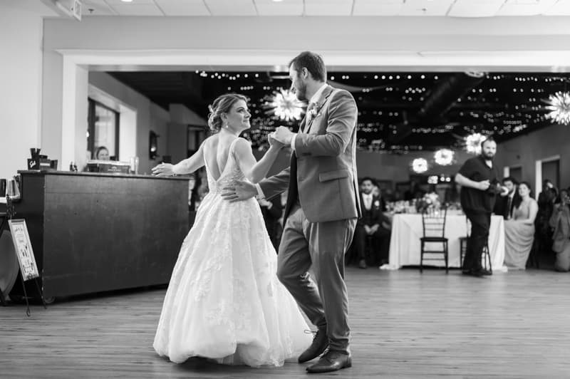 First Dance at Acqua in Buffalo, NY | Buffalo Wedding Photography