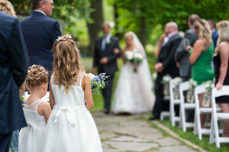 Processional at O'Briens Sleepy Hollow in Buffalo, NY | Buffalo Wedding Photography