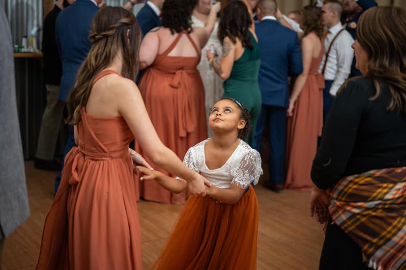 Dancing at Woodsmith Estate in Batavia, NY | Western New York Wedding Photography