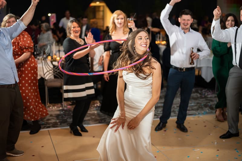 Dancing at Rich's in Buffalo, NY | Buffalo Wedding Photography