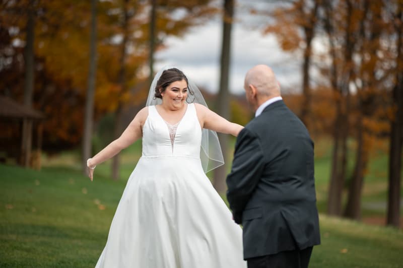 First Look at Ravenwood in Victor, NY | Rochester Wedding Photography