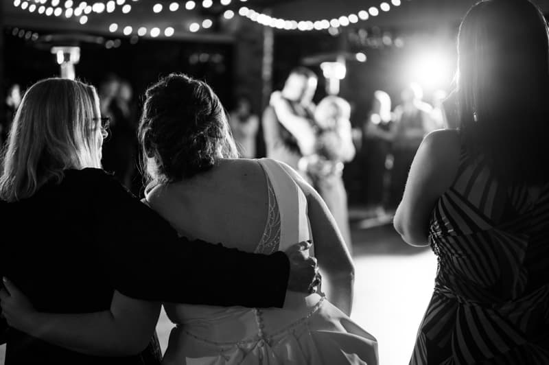 Parent Dance at Ravenwood in Victor, NY | Rochester Wedding Photography